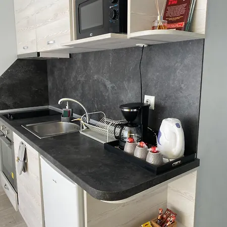 Siyana Varna-free Parking * וארנה